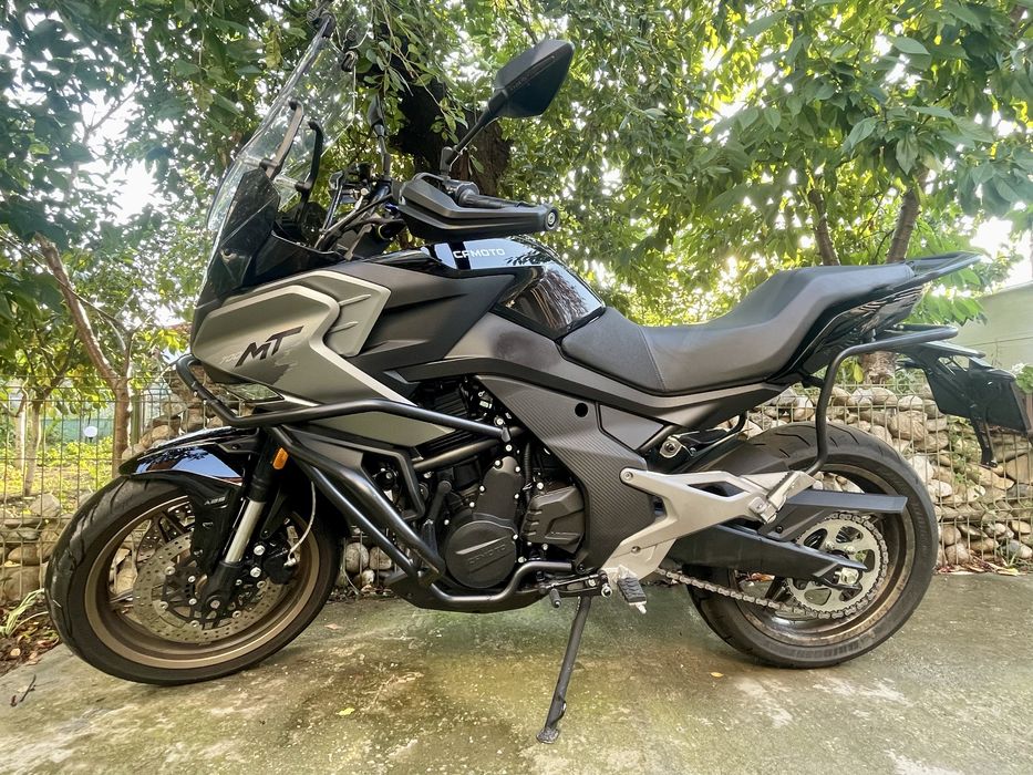 Vânzare motocicletă CFmoto 700MT