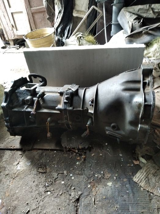 Продам МКПП тирано2, бензин, 96г.