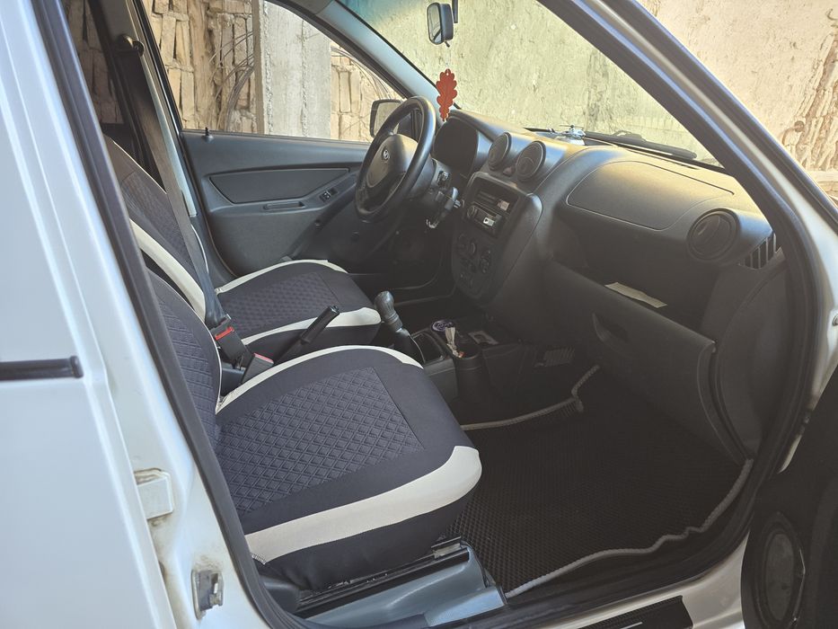 Lada granta 2013