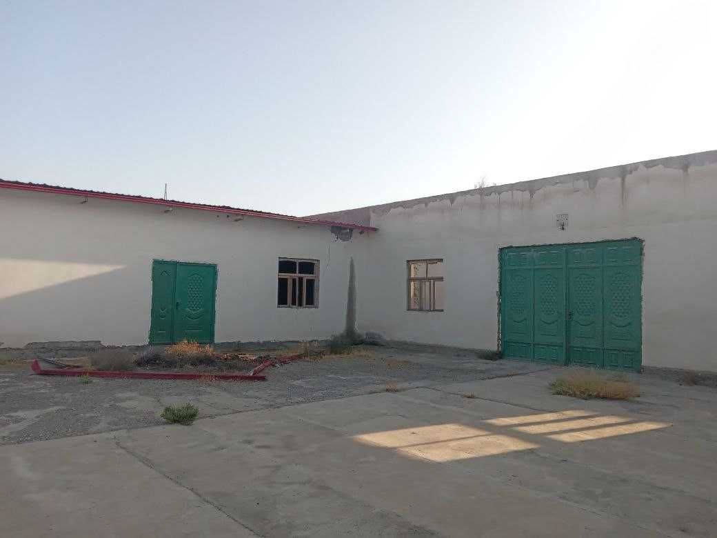 Sirdaryo viloyati, Yangiyer shahrida Chinni sex binosi sotiladi
