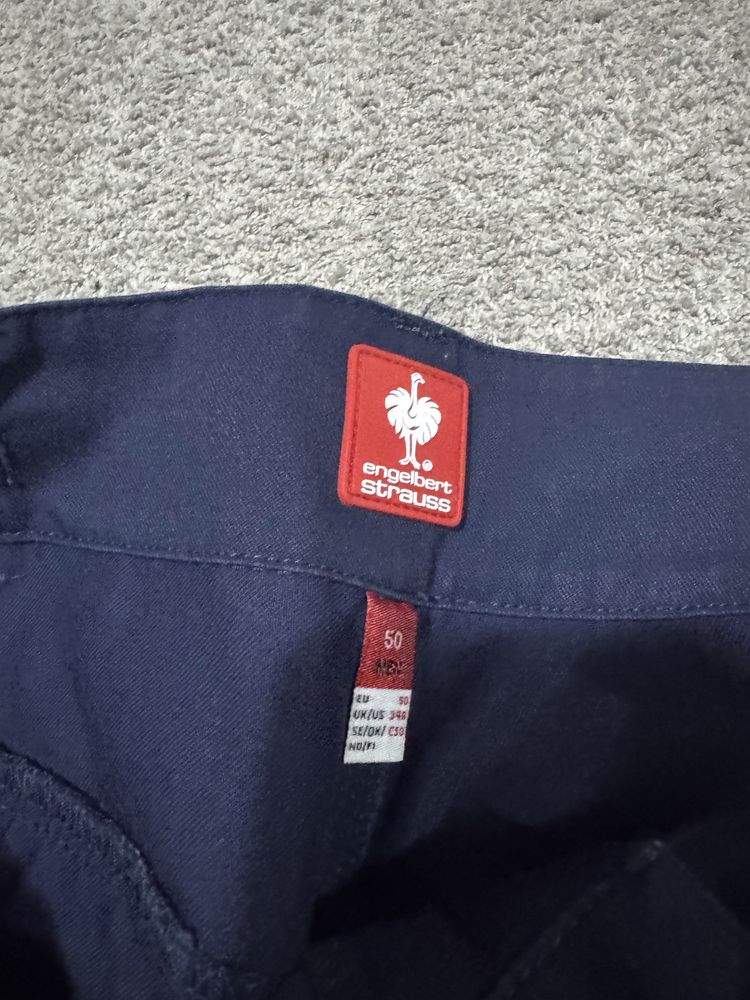 Pantaloni scurti Engelbert Strauss marimea 50