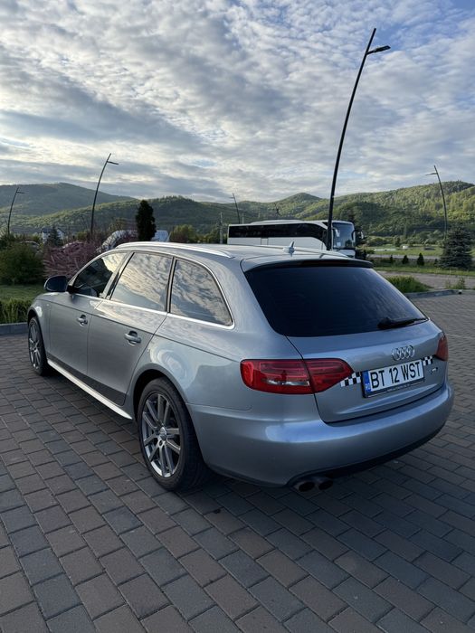 Vand Audi A 4  1,8 benzina S line
