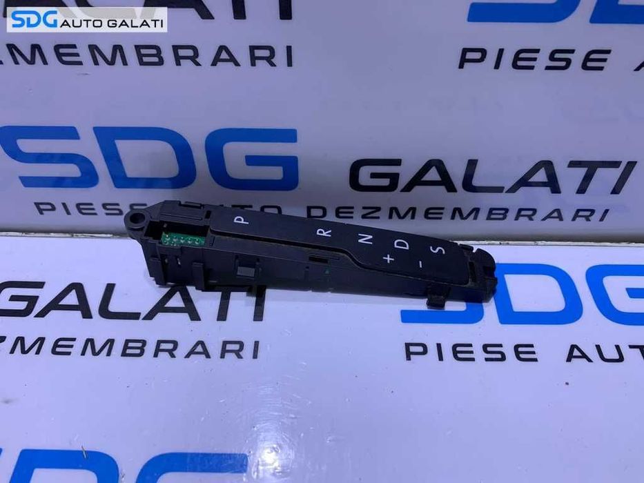 Placa Selector Viteze Cutie Automata DSG VW Passat CC 2009 - 2012 Cod 3AC713203E