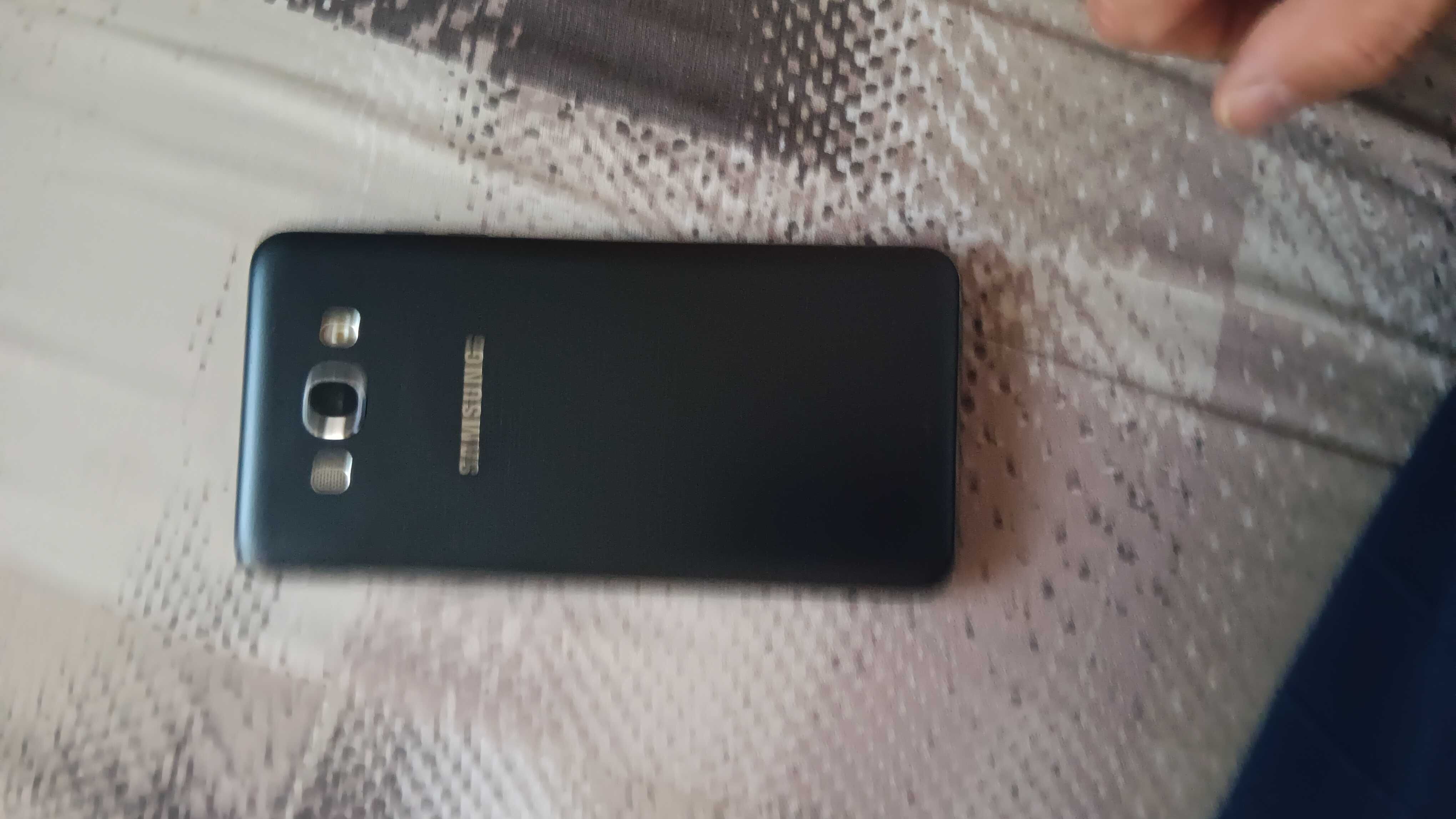 samsumg j7    a10 i drugi   =    телефони    на  части  счупен дисплей