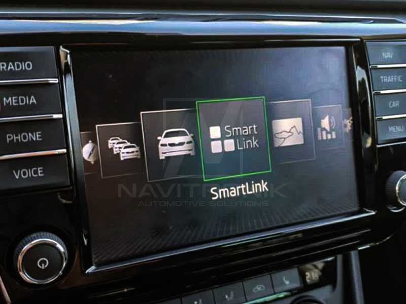 Skoda SmartLink Apple CarPlay Android Auto Octavia Kodiaq Karoq Superb
