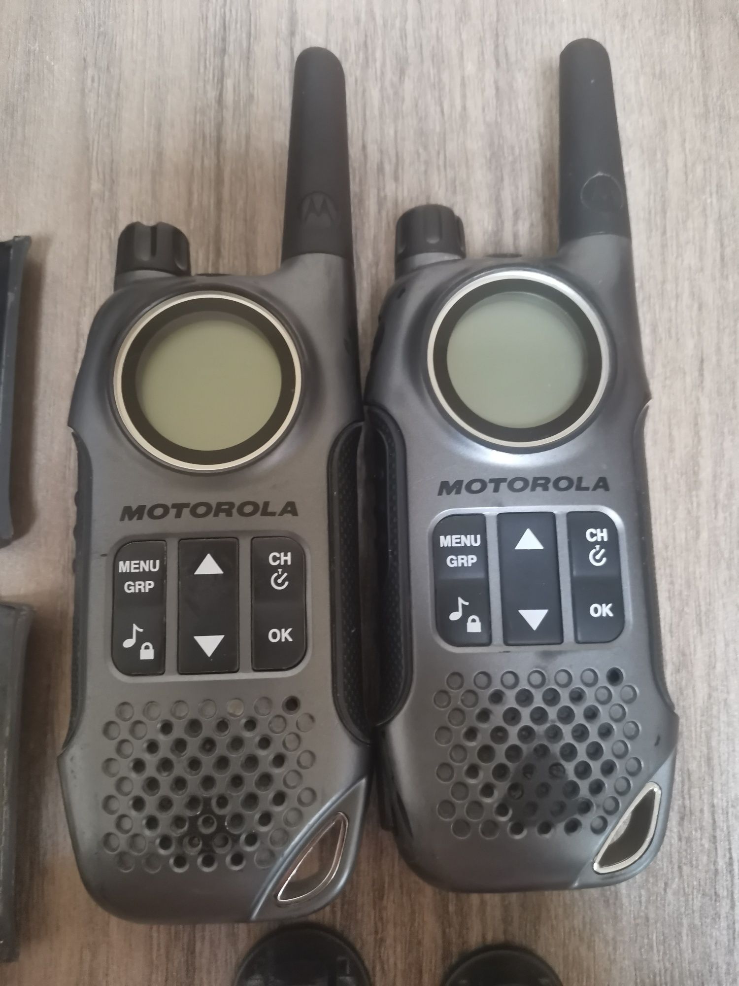 Stații Motorola TLKR T8
