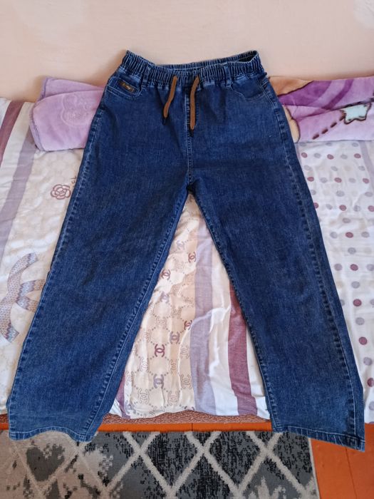 Джинсы в хорошем состоянии