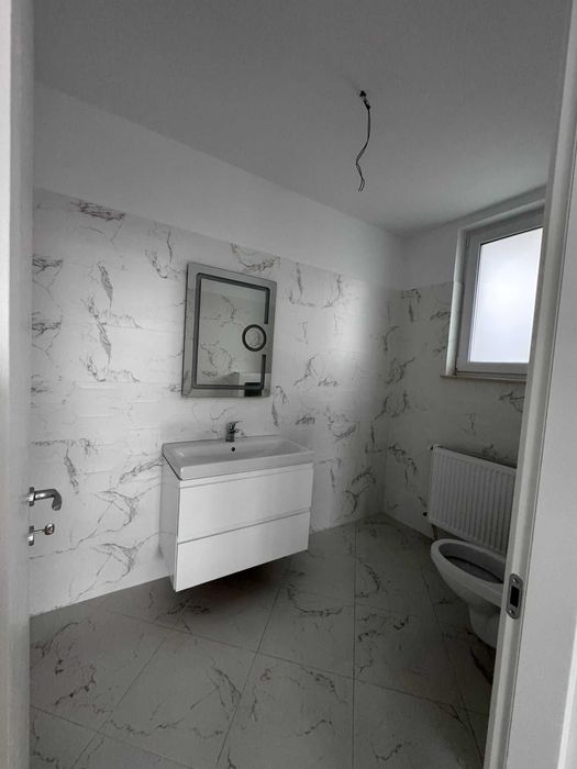 Oferta! Persoana juridica ofer spre inchiriere spatiu comercial