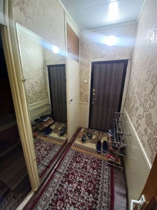 Продажа 2в3/4/4 на Юнусабад-7, 3 хонали сотилади