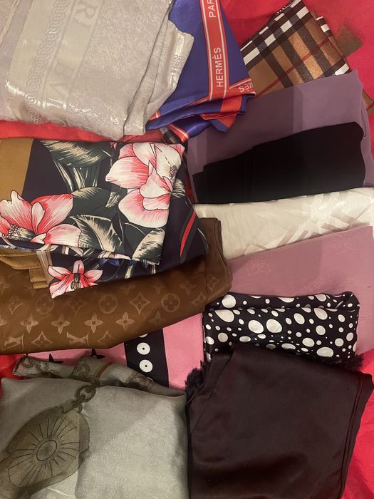 Платки и кардиган розовый