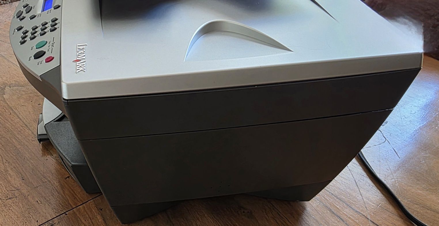 Принтер скенер копир факс Lexmark X7170