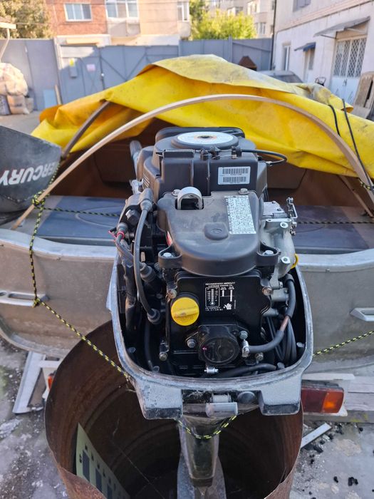 Motor Mercury 20 HP și peridoc înmatriculat