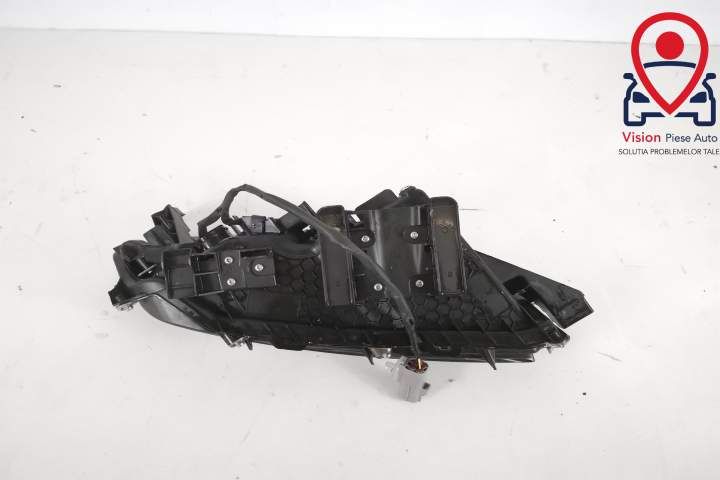 Ляв LED Original фар за мъгла / Leв LED Original far za magla Лексус Р