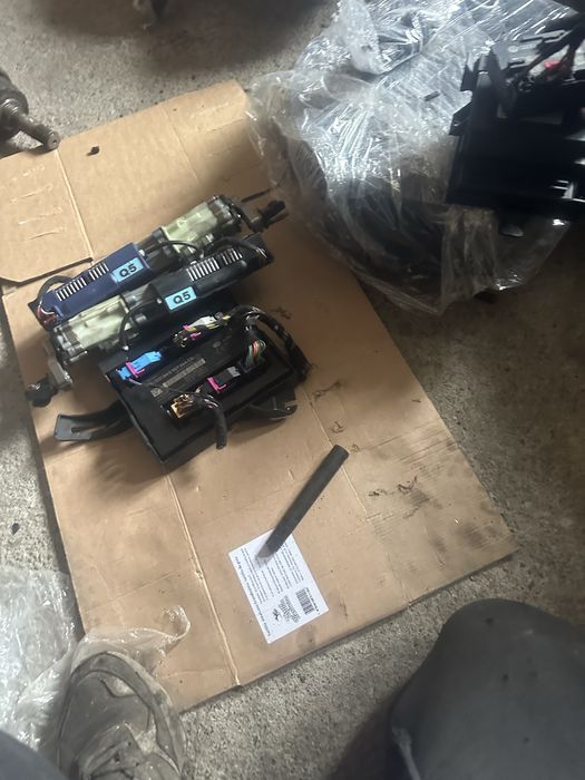 Sistem actionare haion electric soft close Audi q5