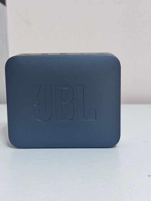 Boxa JBL Go Essential