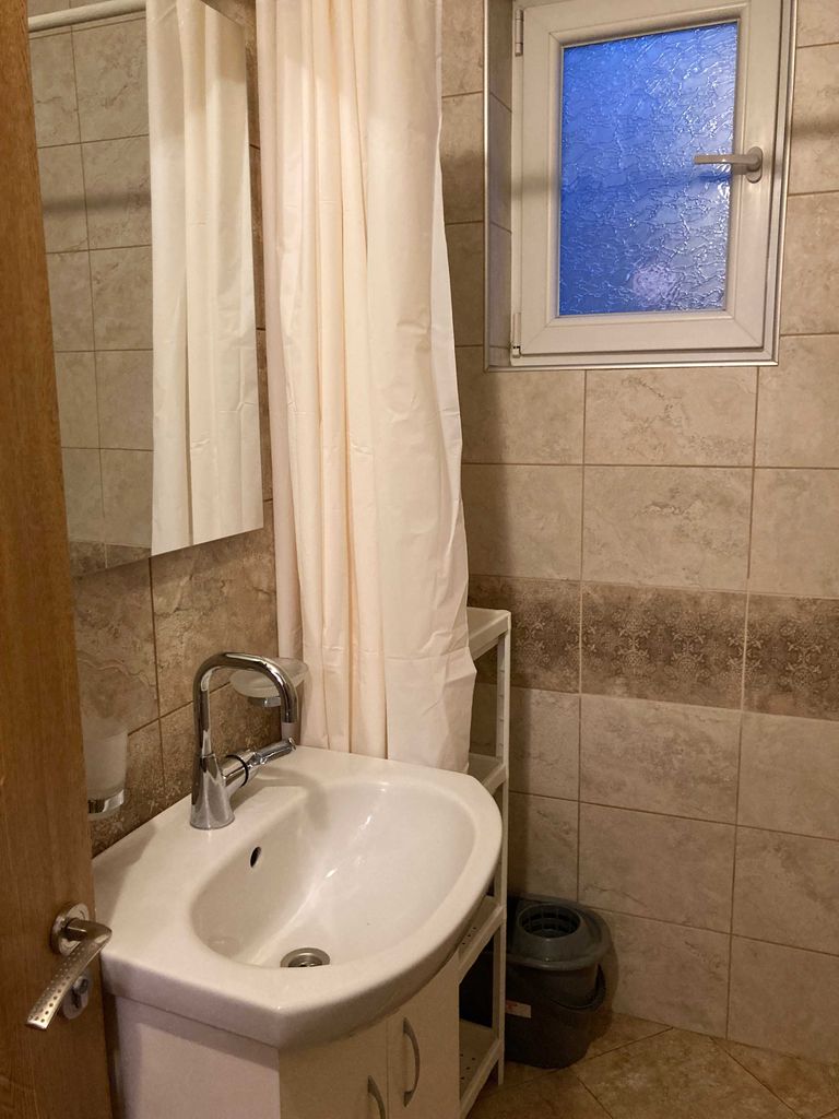 Продава се Двустаен апартамент в Пловдив, Център - 65 кв.м за 2308 €/кв.м - Снимка #11