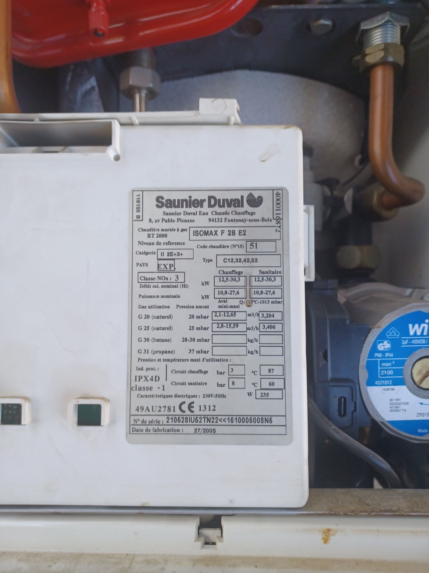 Centrala termica Saunier Duval  ISO MAX  cu boiler incorporat