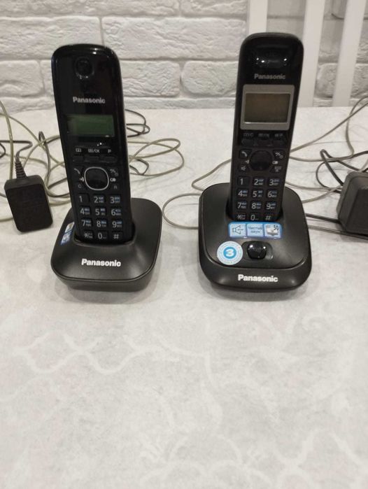 Телефон Panasonic стационарный , трубка