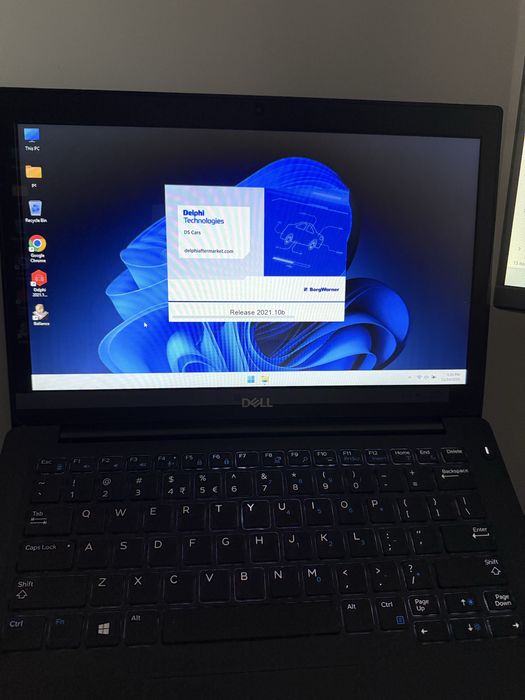 Kit Laptop cu diagnoza auto delphy ds150E baterie noua impecabil