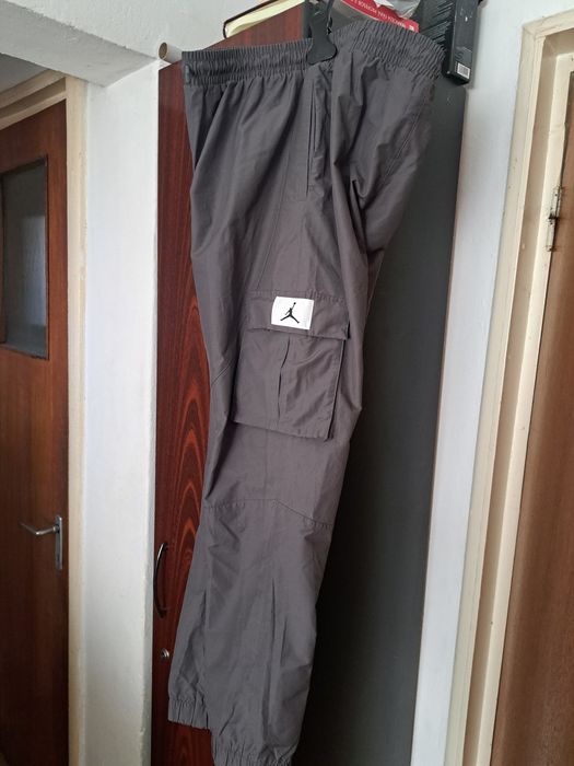 Pantaloni jordan originali