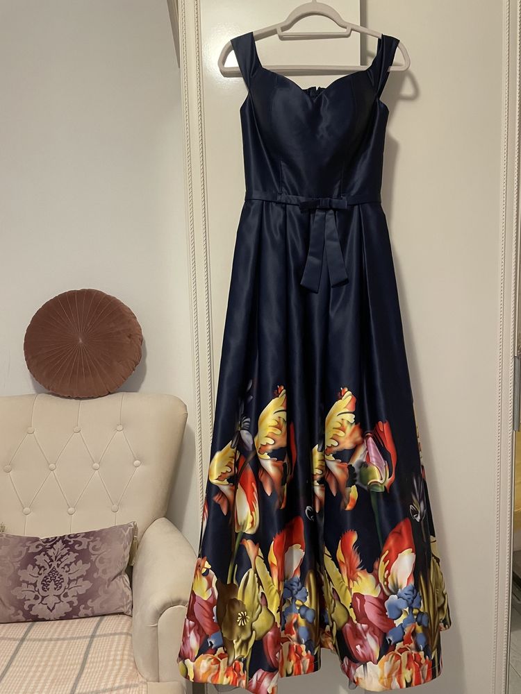 Rochie elegantă,mărime 38.