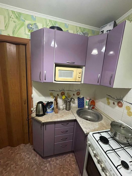 Продается 2-х комнатная квартира в районе БЖ