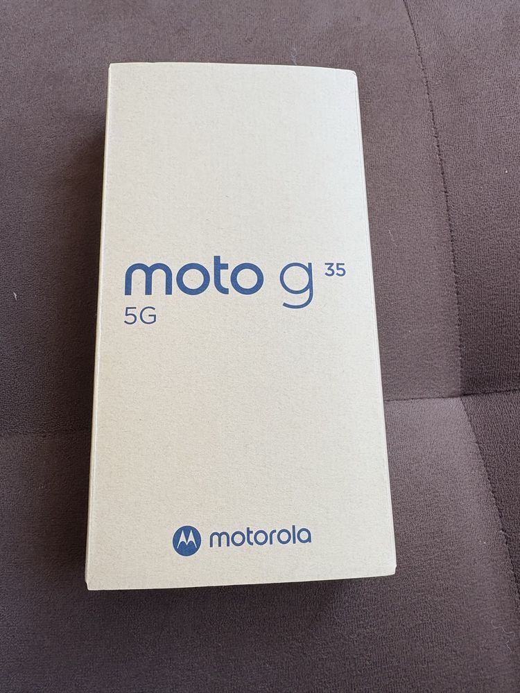 Продавам Motorola G35 5G 4/128GB