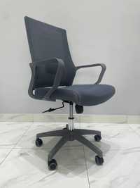Офисное кресло модель Zela