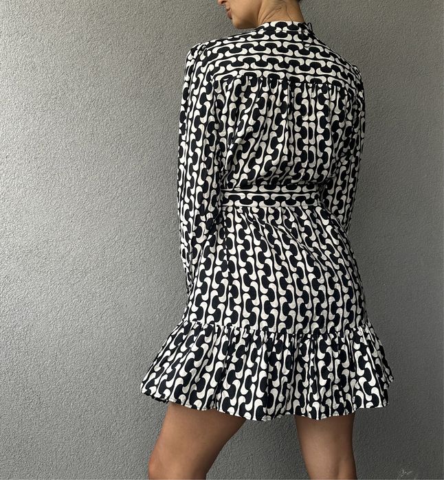 Лятна рокля ZARA