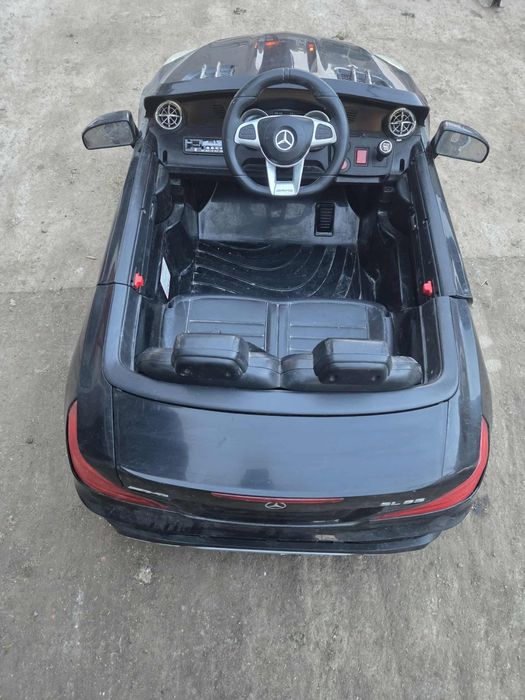 Mercedes masina de copii