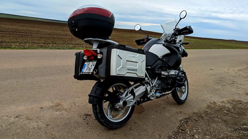 Vând BMW R1200GS