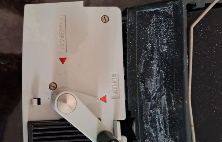 Aparat pt văzut filme cu incetinitorul