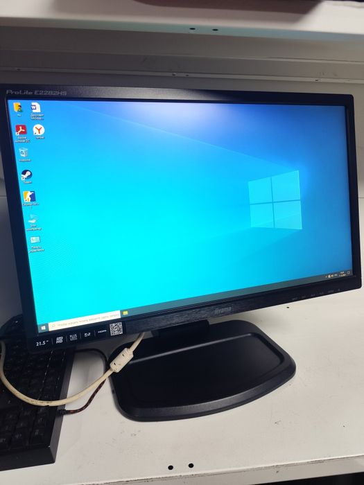 Монитор 22 диагональ