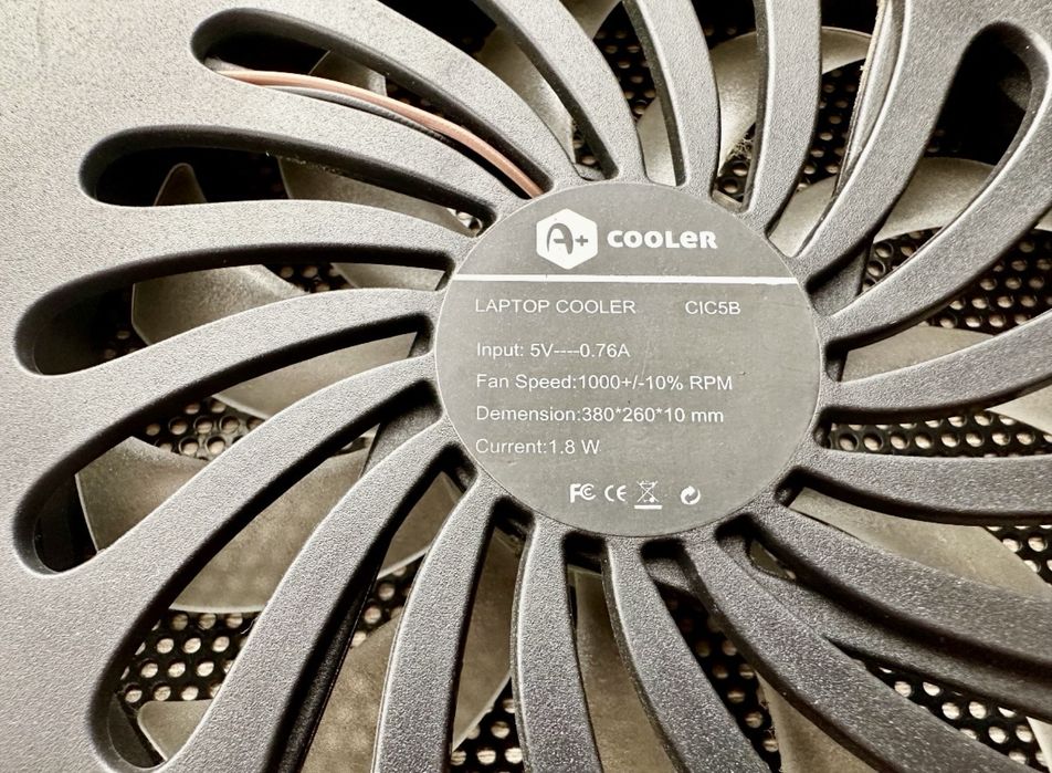 Cooler laptop (pana in 15.6 inch) A+