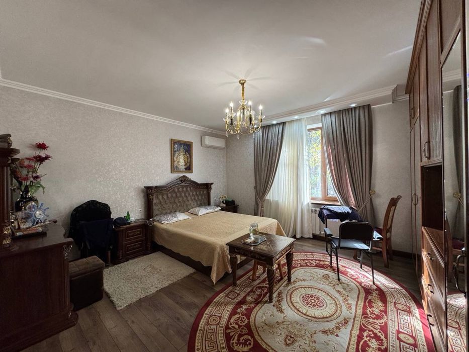 Дом участок Бадамзар махалля 4 соток