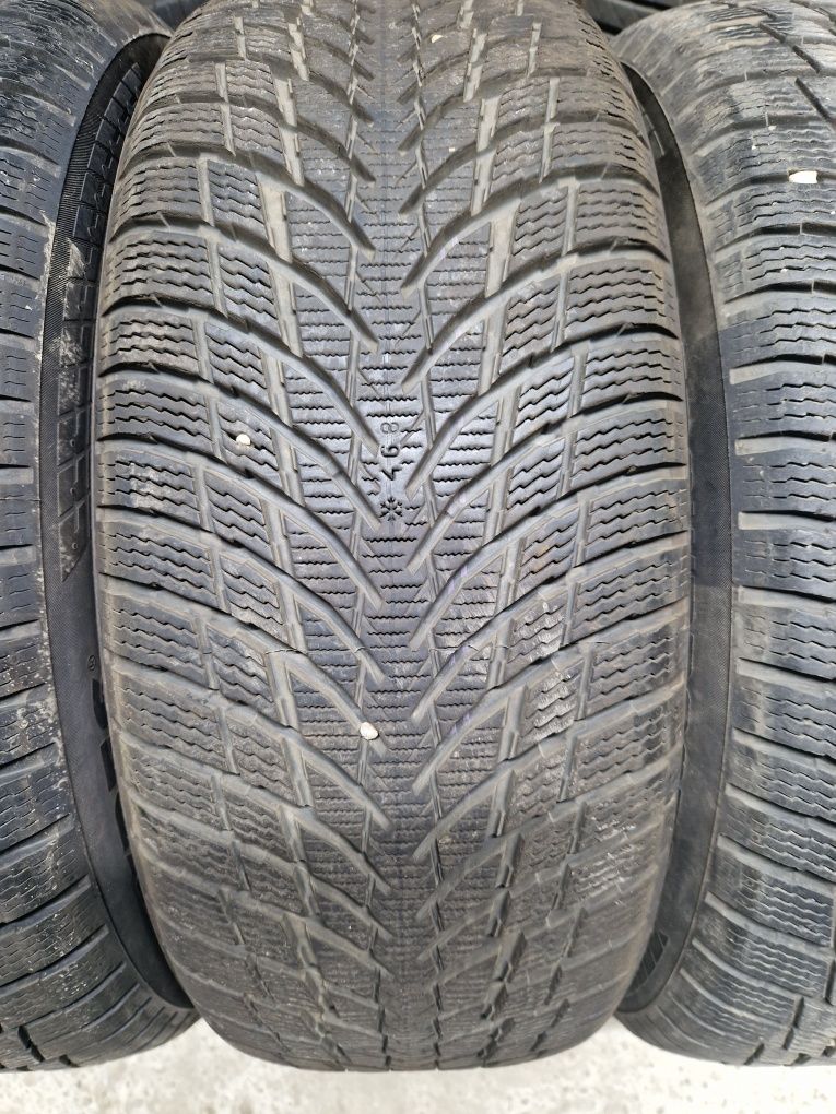 Set 4 anvelope SH iarna Nokian 215/55/17 dot 2021