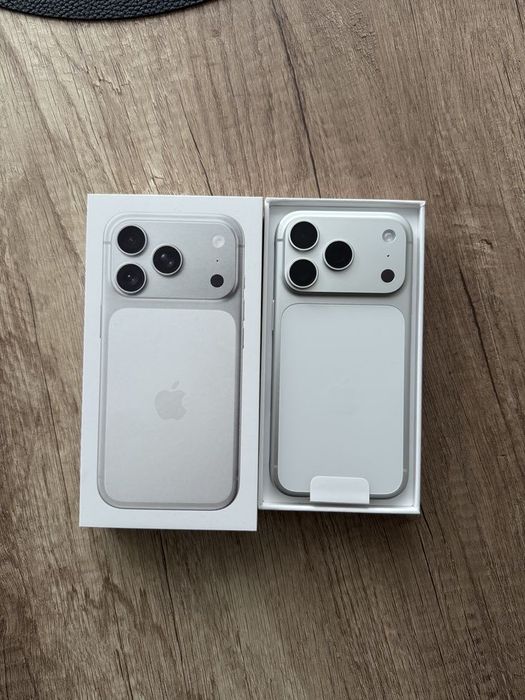 Iphone 17 Pro silver