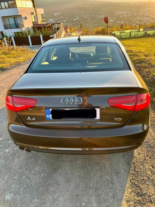AUDI A4 Automata/Navi/LED / Senzori/ Jante/ Scaune Incalzite