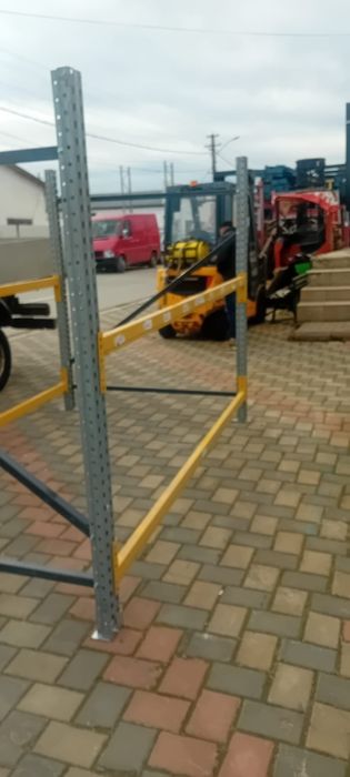 Rafturi metalice industriale 7888