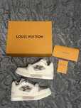 Louis Vuitton Trainer Beige