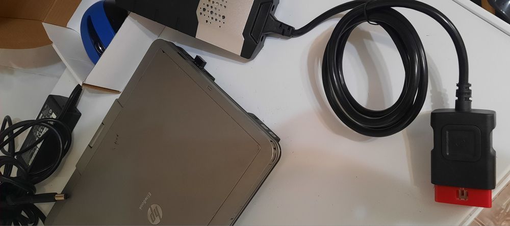 Diagnoza auto delphi + laptop HP i 5