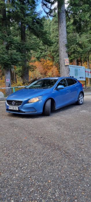 Volvo v40 d2 in stare impecabilă