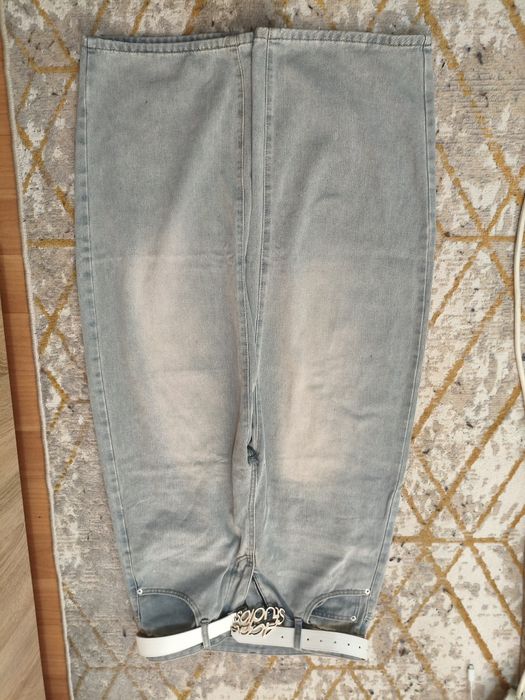 Продаю комплект вещей(читайте описание)