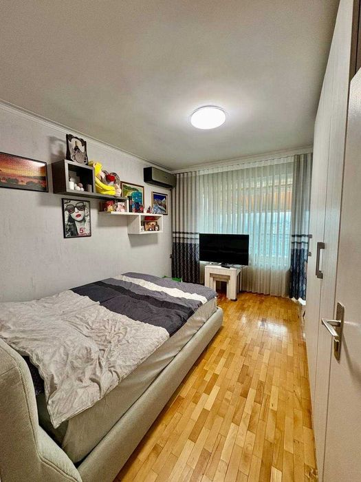 Продава се Тристаен апартамент в София, Витоша - 100 кв.м за 1930 €/кв.м - Снимка #6