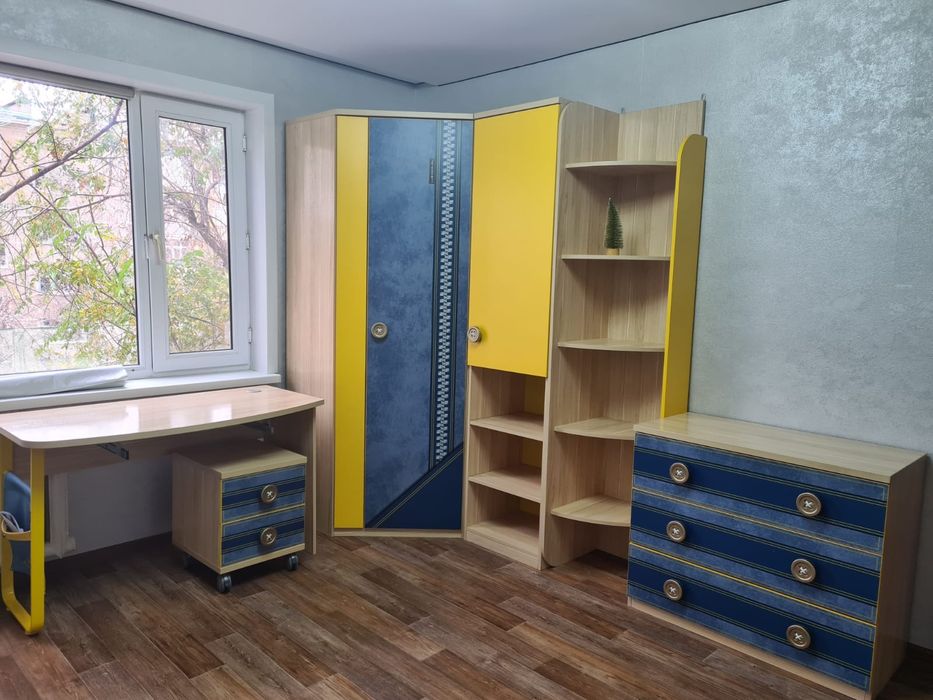 Продам мебель в детскую комнату