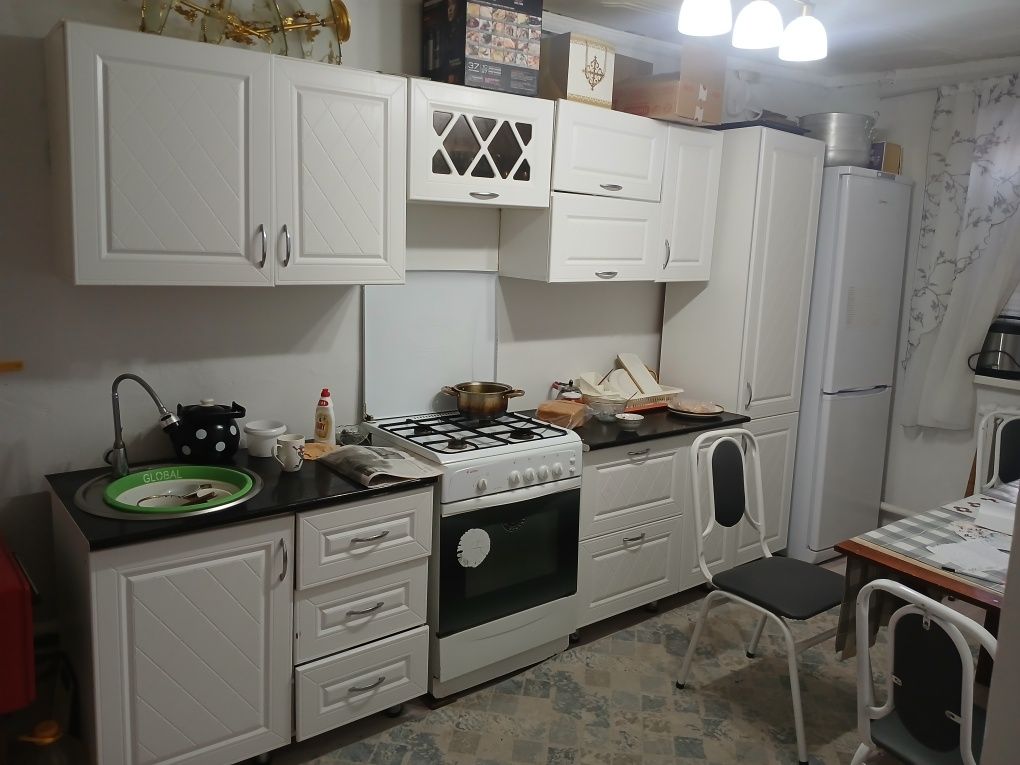 Продам дом в микр Арай