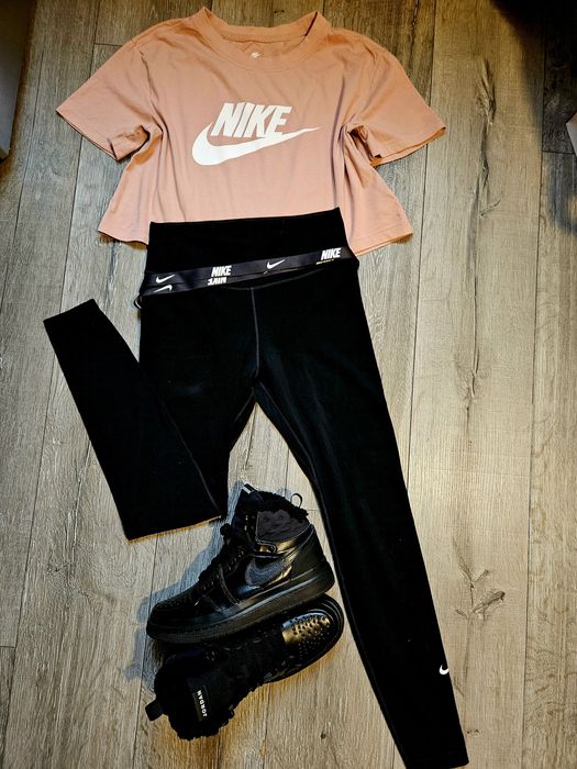 Nike клин с тениска