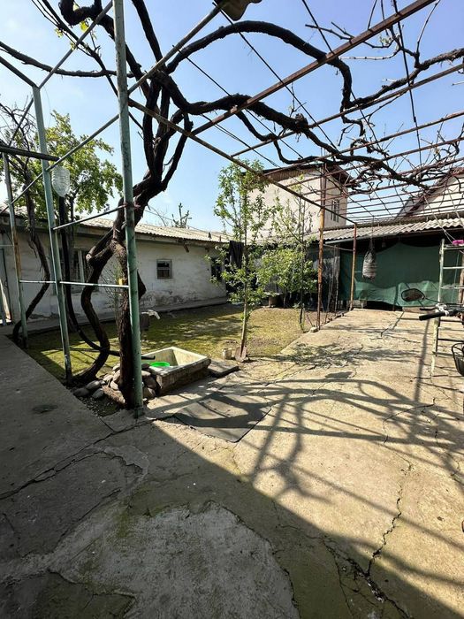 Участка сотилади келишаииза