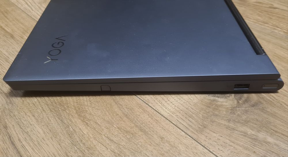 Lenovo Yoga 9i i7 10750H, GTX 1650Ti, 16 GB RAM, SSD 1 TB