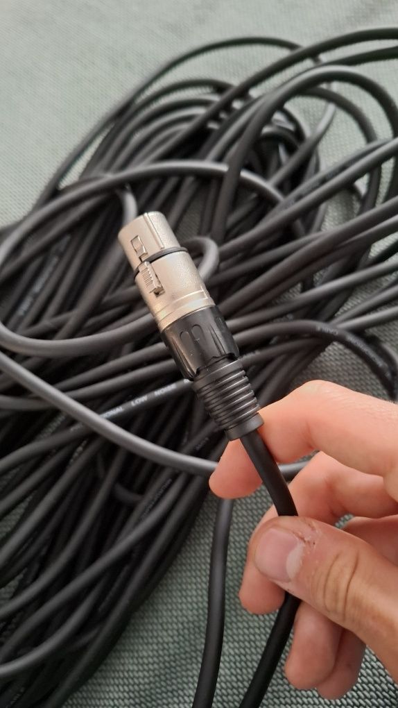 Microfon Shure SM58 cu bonus cablu 5m jack xrl